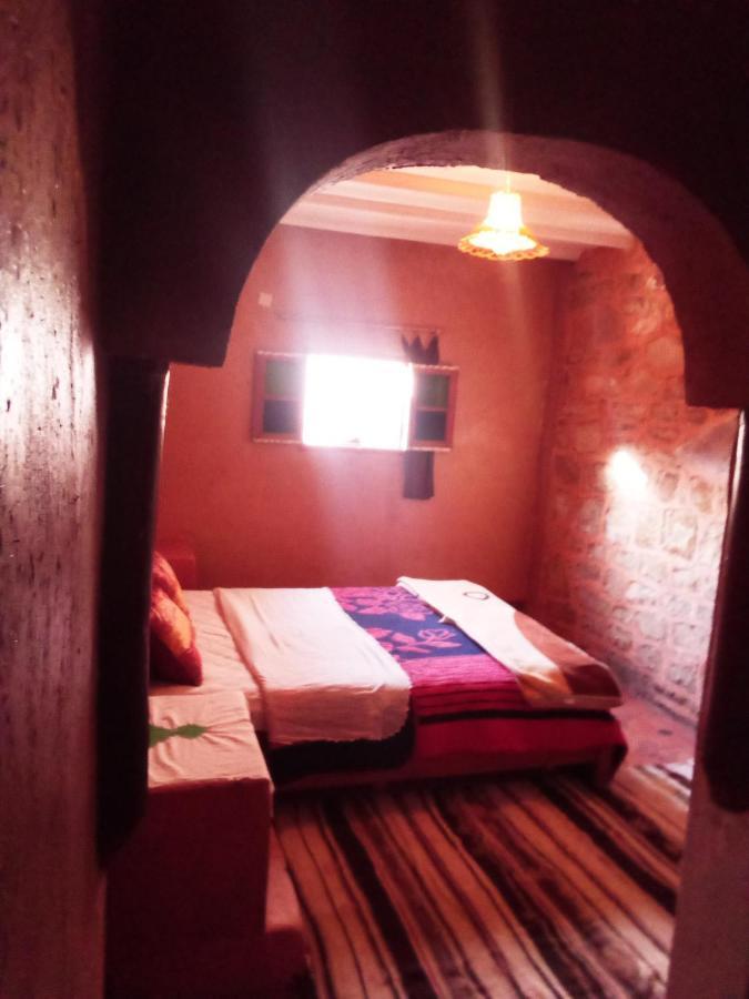 Dar Zara Hotel Tiourjdal Buitenkant foto