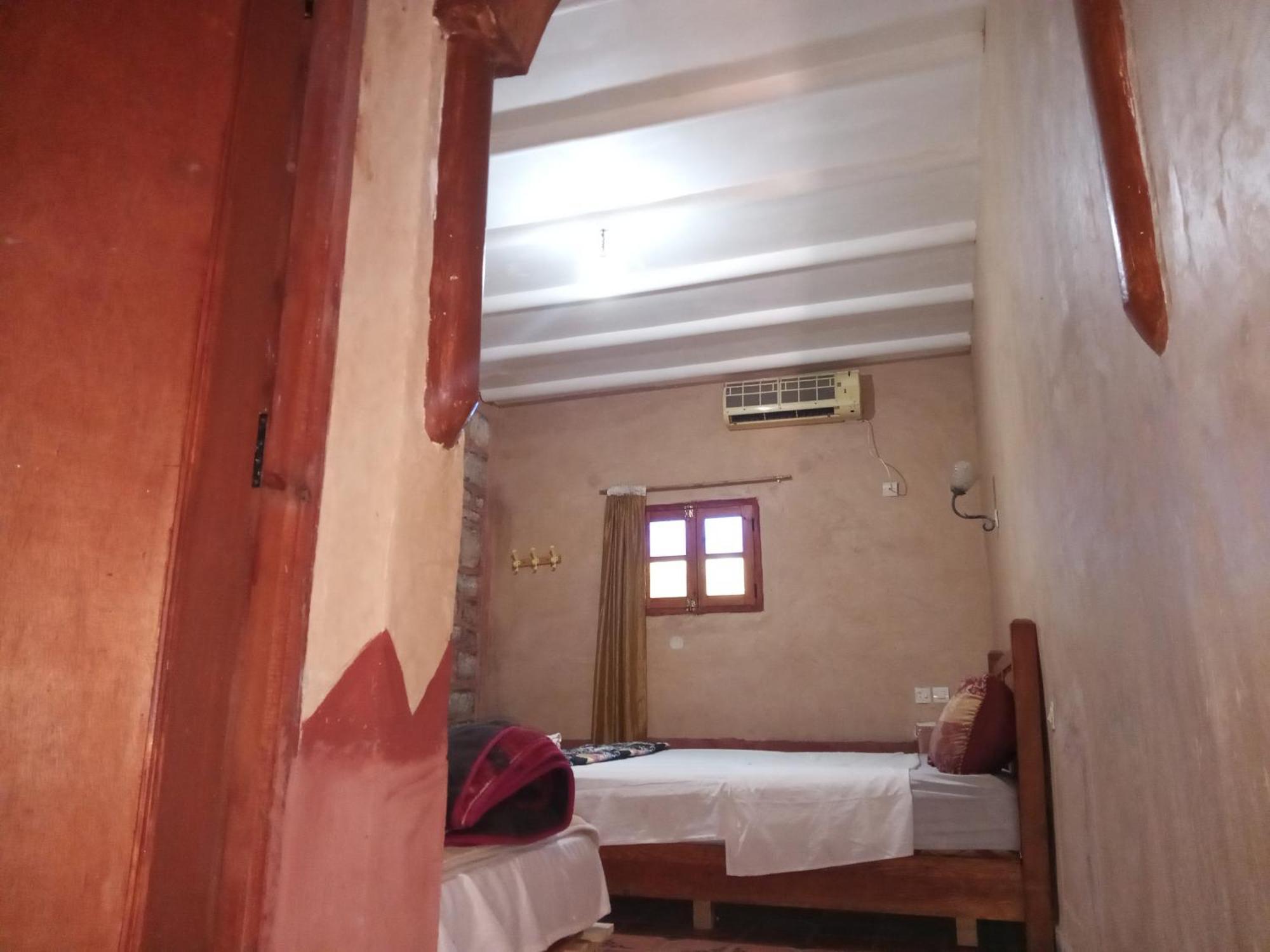 Dar Zara Hotel Tiourjdal Buitenkant foto