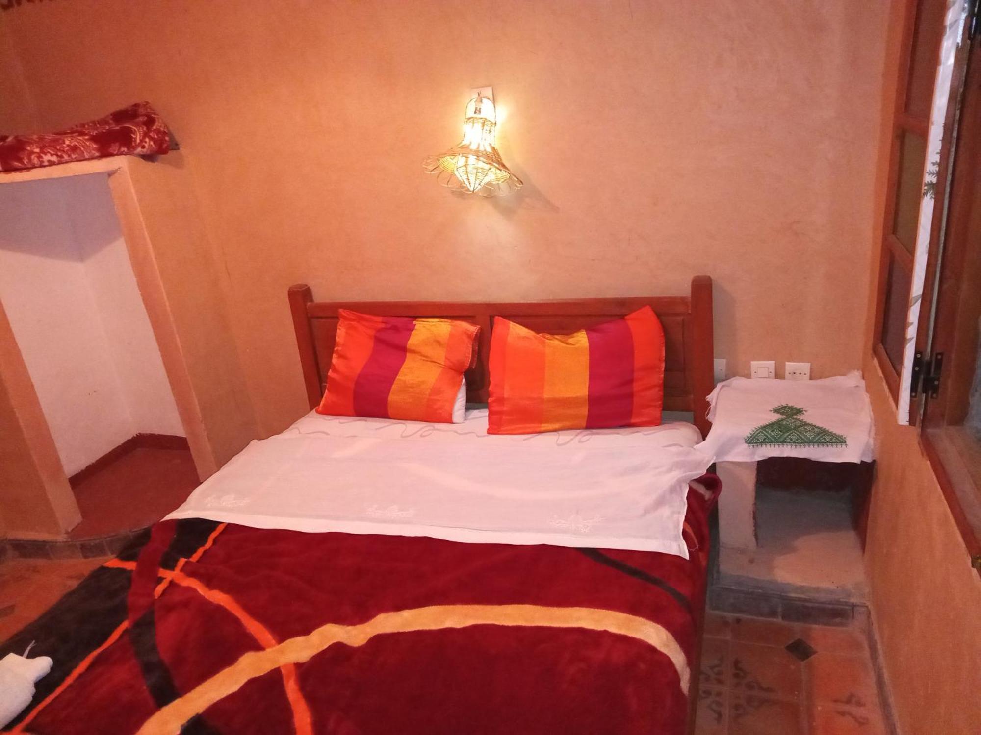 Dar Zara Hotel Tiourjdal Buitenkant foto