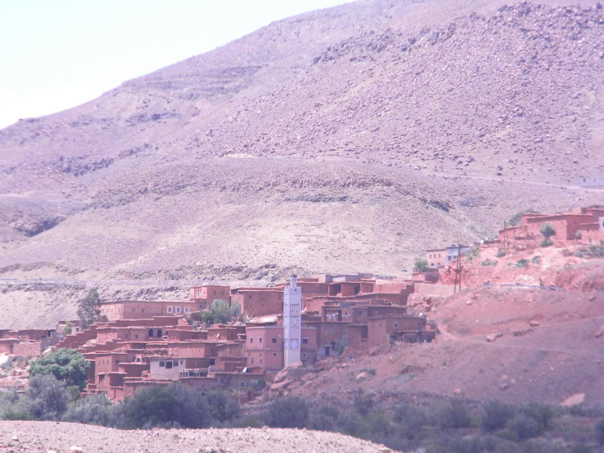 Dar Zara Hotel Tiourjdal Buitenkant foto