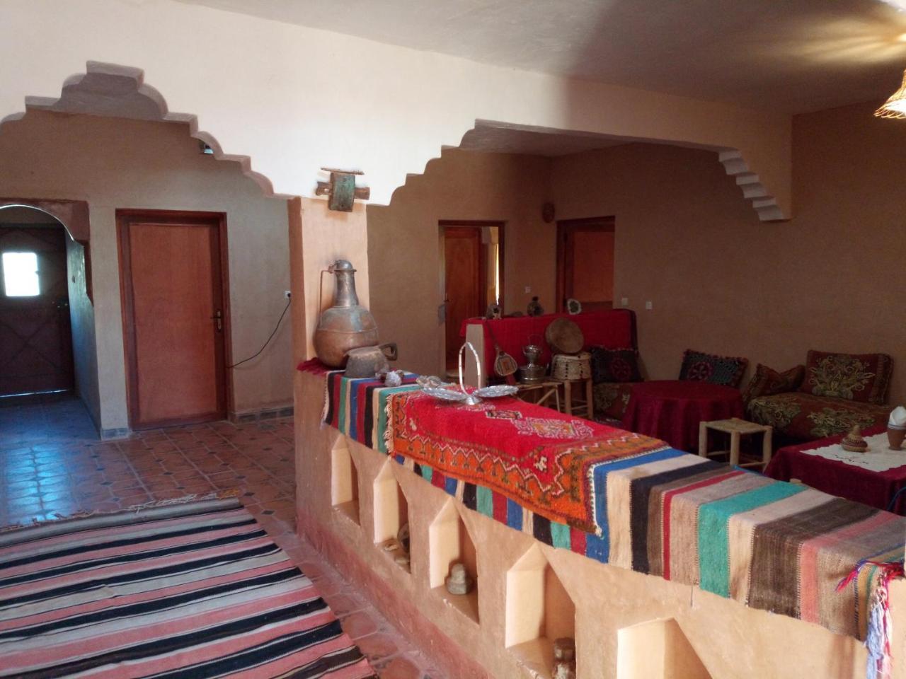 Dar Zara Hotel Tiourjdal Buitenkant foto