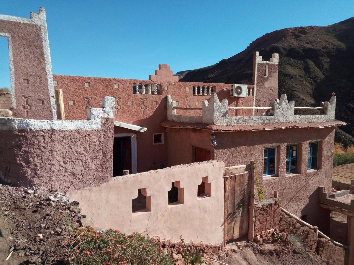 Dar Zara Hotel Tiourjdal Buitenkant foto